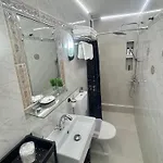 Luxury House Near By Delphi Kirra