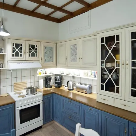 Luxury House Near By Delphi Kirra