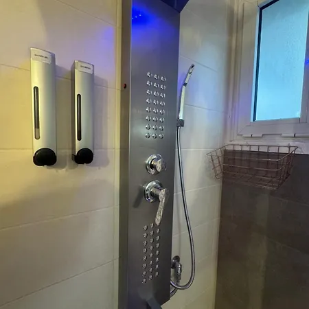 Luxury House Near By Delphi Kirra